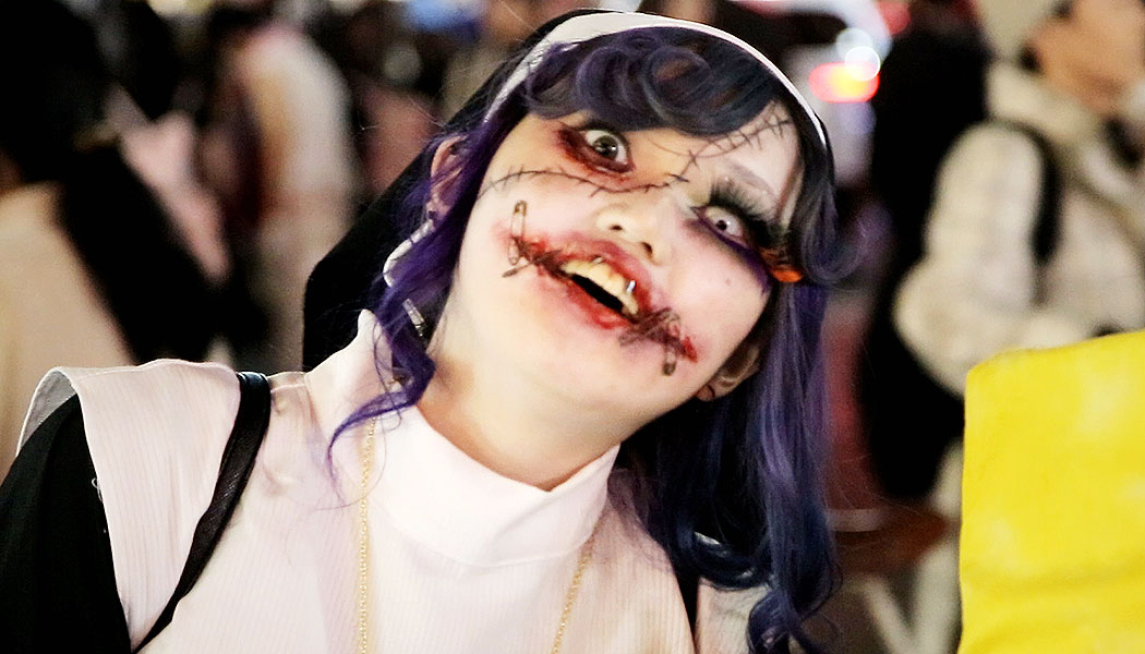 Halloween 2015 in Tokyo (Shibuya, Center Gai)